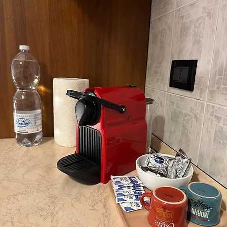 Il Nido Di Re, Bilocale Strategico Ed Accogliente -vicino Metro Apartment