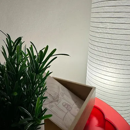 Il Nido Di Re, Bilocale Strategico Ed Accogliente -vicino Metro Apartment *